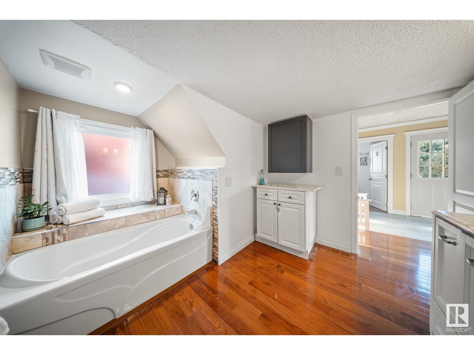 5712 49 Ave Nw, Rural Lac Ste. Anne County, Alberta  T0E 0A0 - Photo 10 - E4424118
