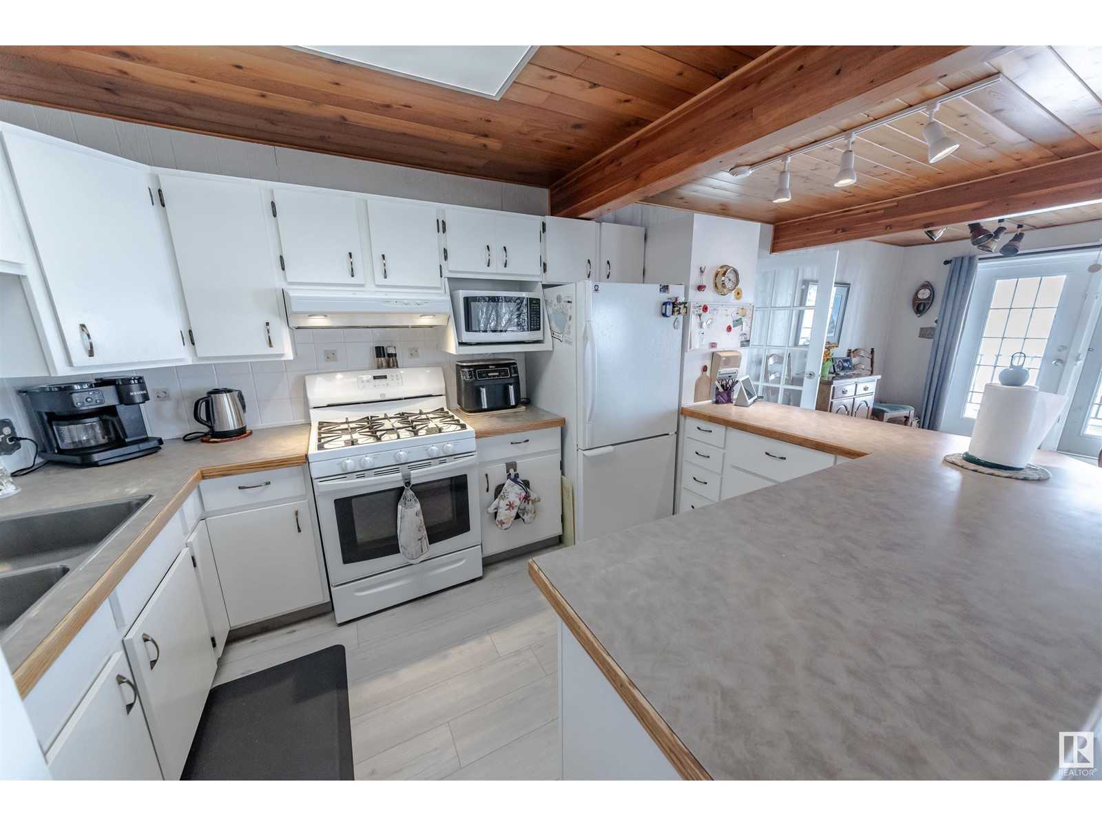 707 7 St, Rural Lac Ste. Anne County, Alberta  T0E 1V0 - Photo 18 - E4424785
