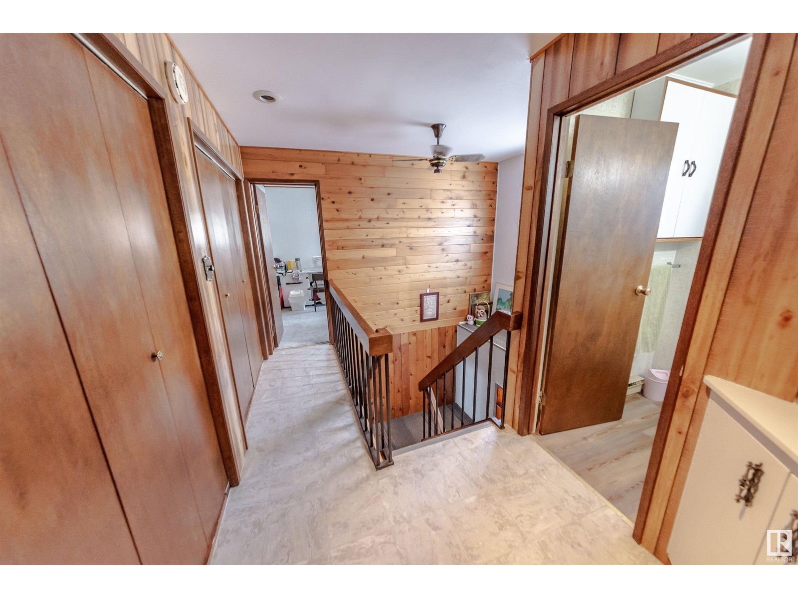 707 7 St, Rural Lac Ste. Anne County, Alberta  T0E 1V0 - Photo 30 - E4424785