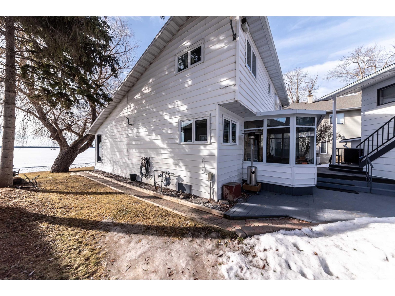 707 7 St, Rural Lac Ste. Anne County, Alberta  T0E 1V0 - Photo 41 - E4424785