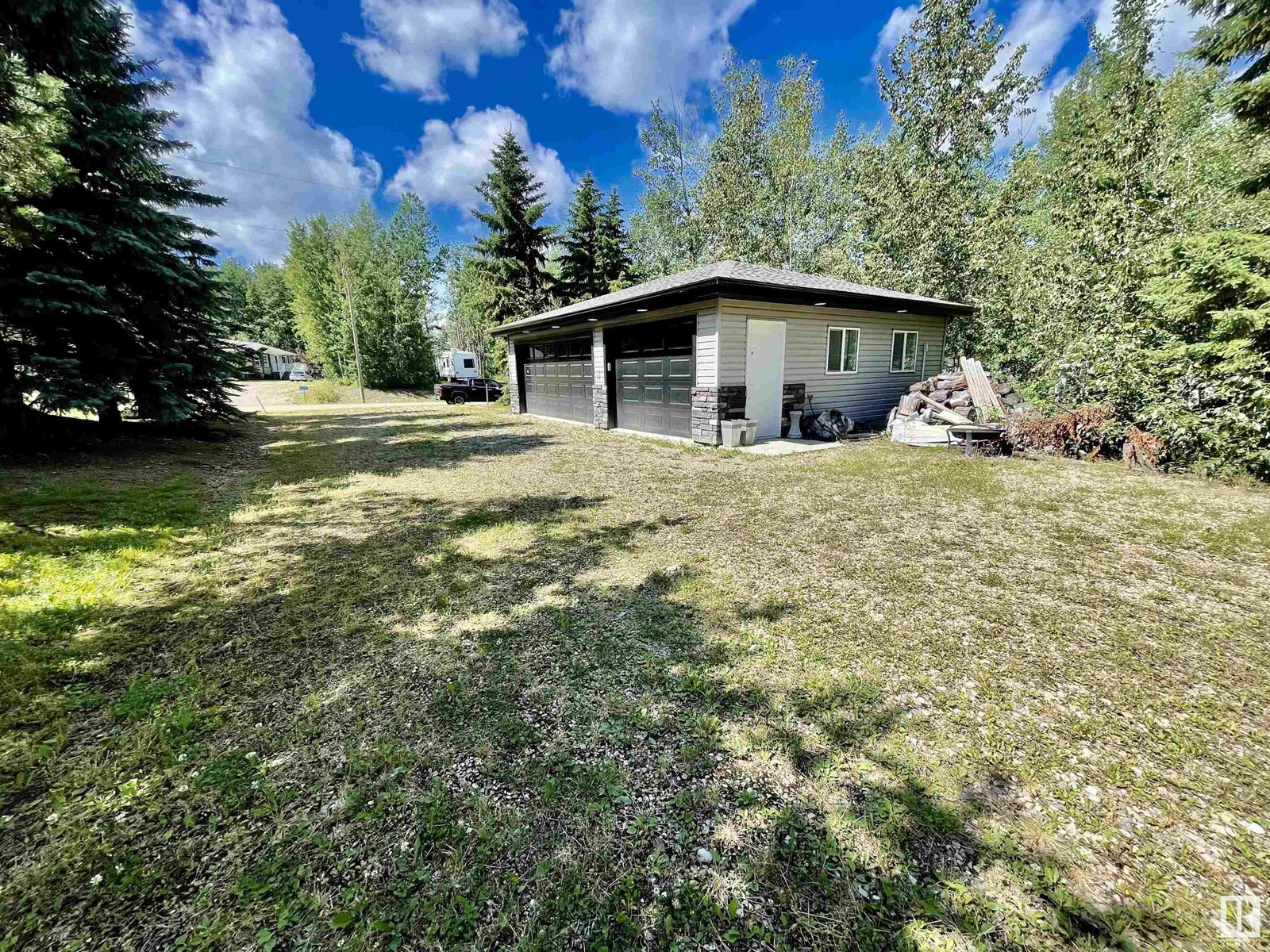 6 Village West, Rural Wetaskiwin County, Alberta  T0C 2V0 - Photo 1 - E4424846