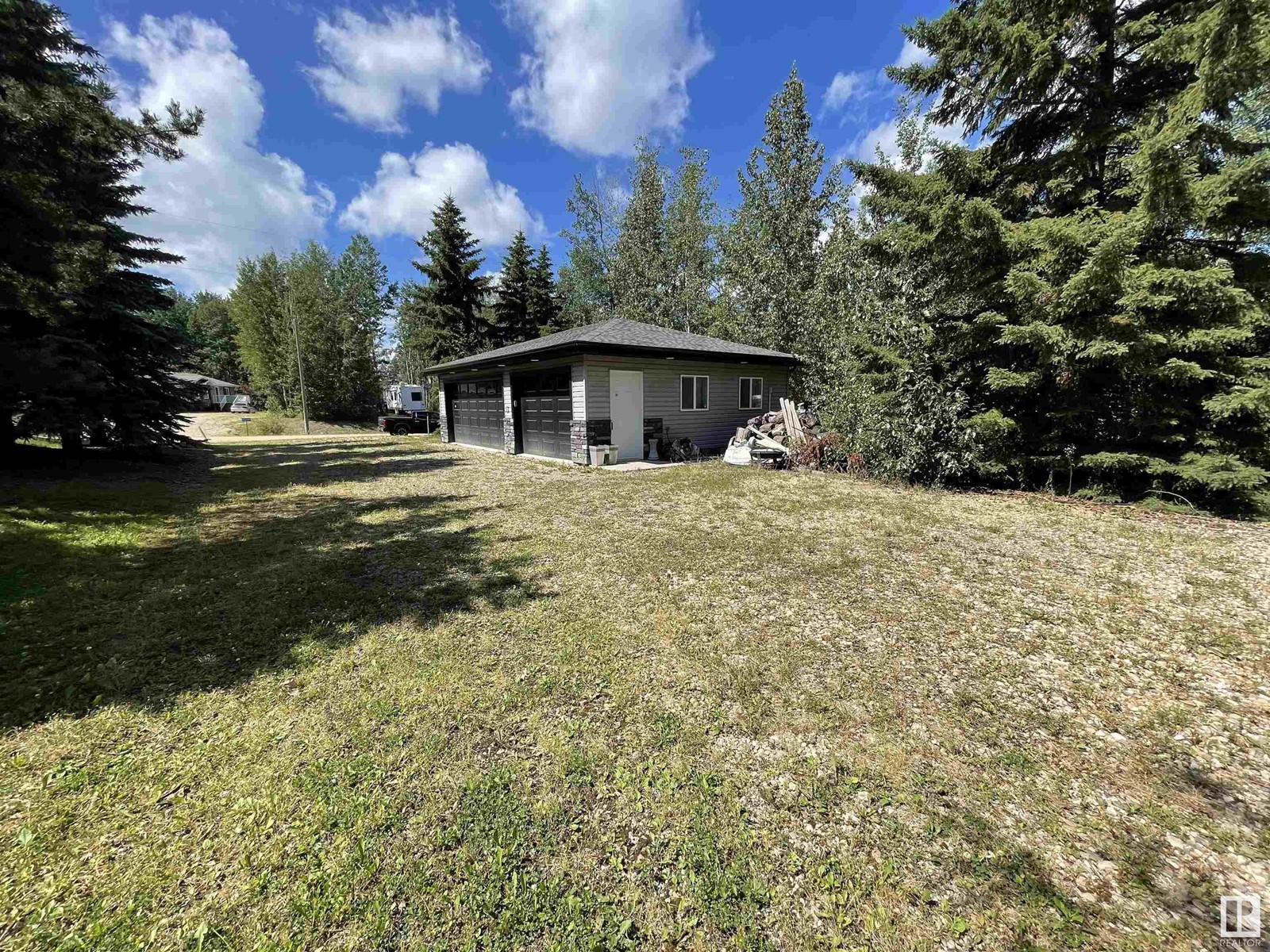 6 Village West, Rural Wetaskiwin County, Alberta  T0C 2V0 - Photo 4 - E4424846