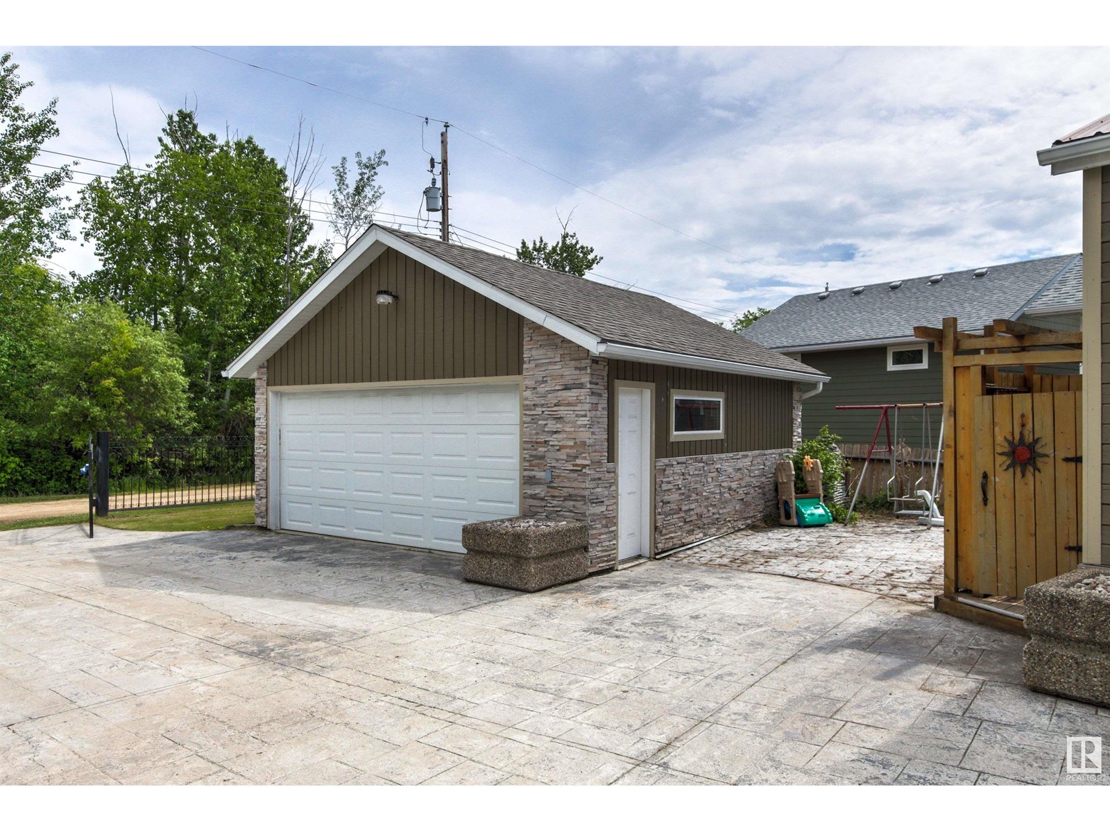 19 Rizzie Beach, Rural Parkland County, Alberta  T0E 2K0 - Photo 28 - E4425794