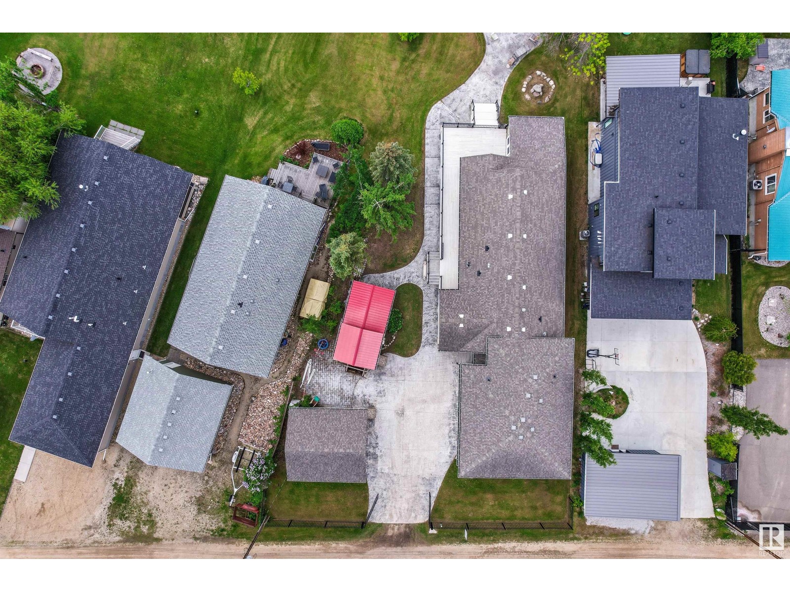 19 Rizzie Beach, Rural Parkland County, Alberta  T0E 2K0 - Photo 41 - E4425794