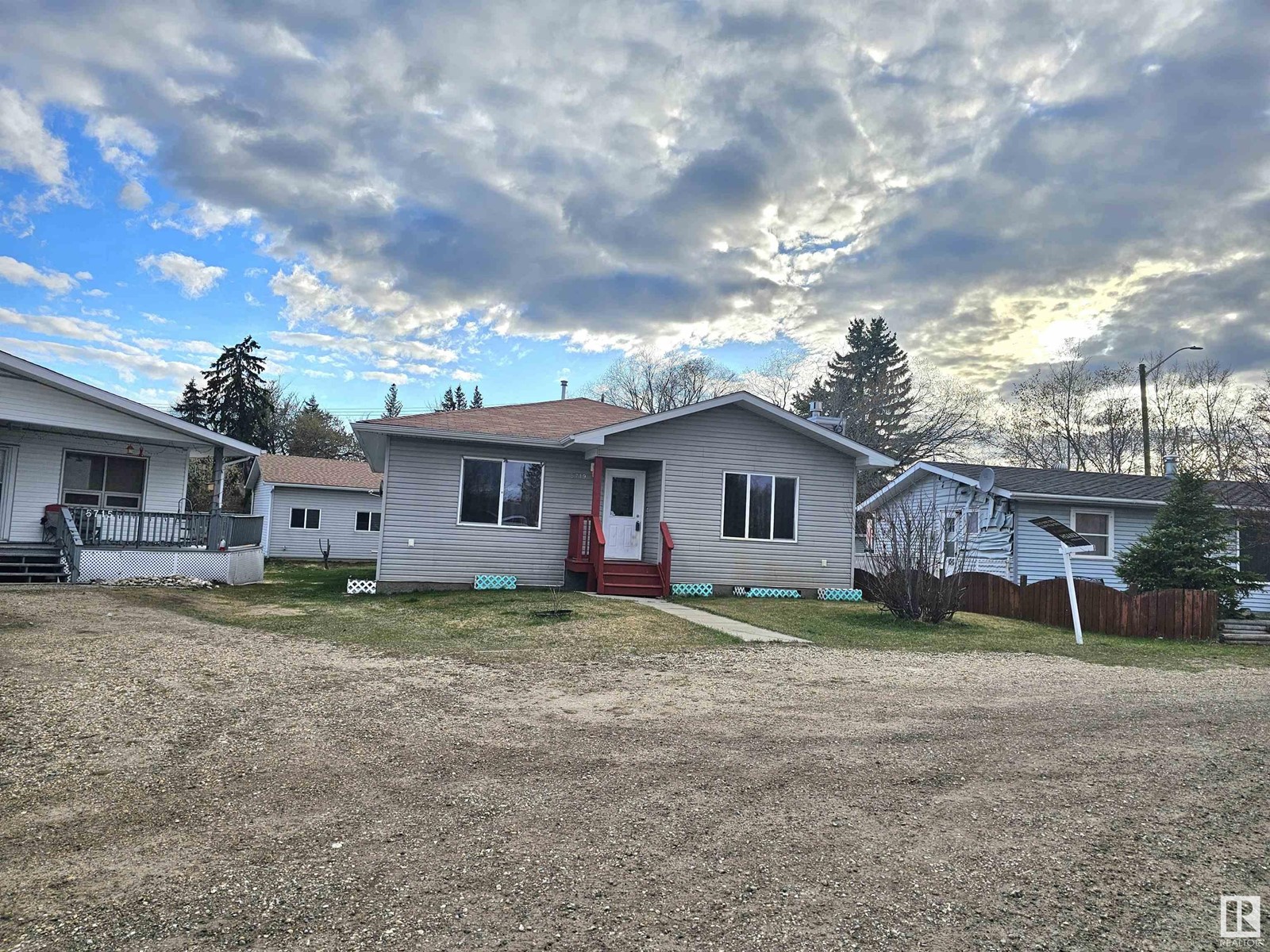5719 Ste Anne Tr, Rural Lac Ste. Anne County, Alberta  T0E 0A0 - Photo 22 - E4425881
