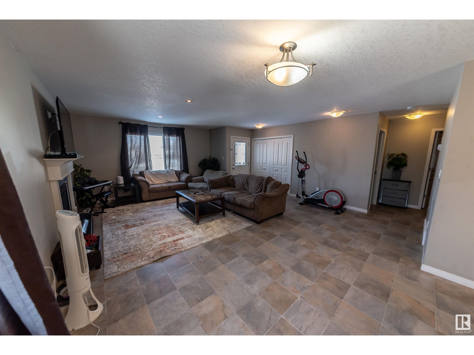 5719 Ste Anne Tr, Rural Lac Ste. Anne County, Alberta  T0E 0A0 - Photo 3 - E4425881