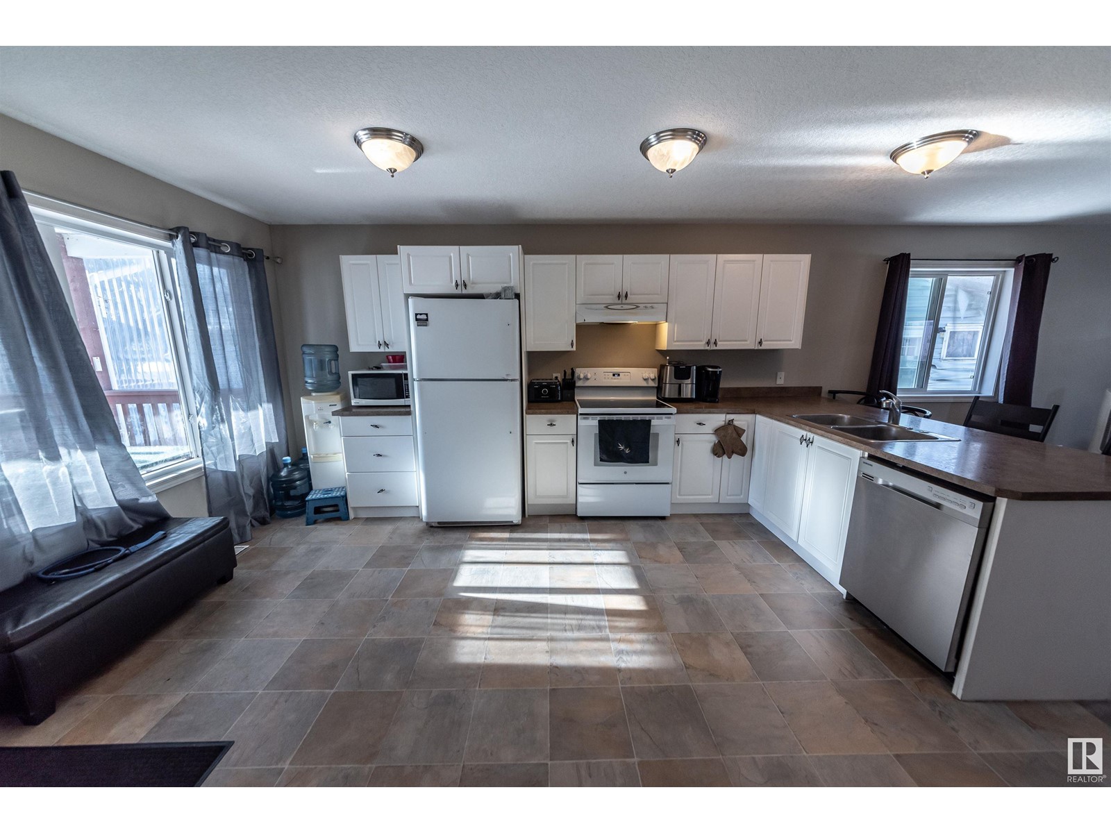 5719 Ste Anne Tr, Rural Lac Ste. Anne County, Alberta  T0E 0A0 - Photo 8 - E4425881