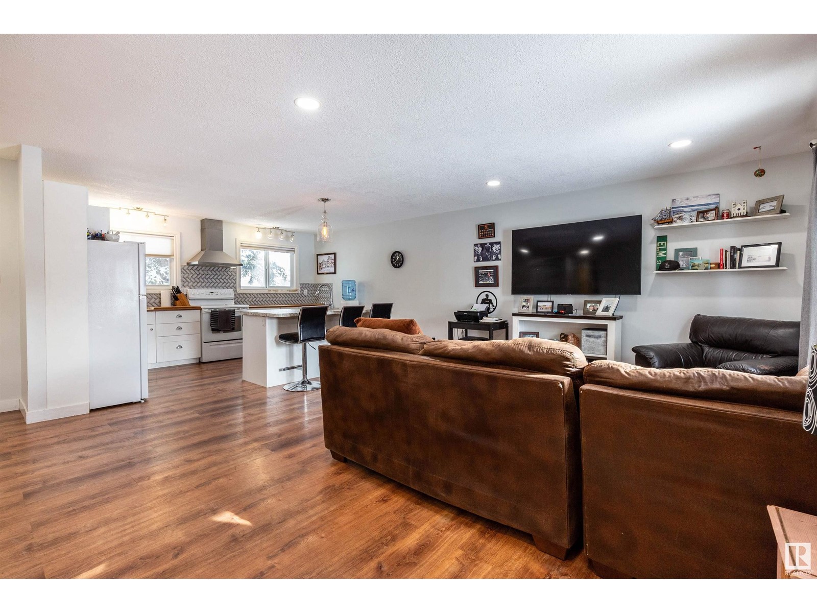 4916 50a Av, Entwistle, Alberta  T0E 0S0 - Photo 4 - E4425962