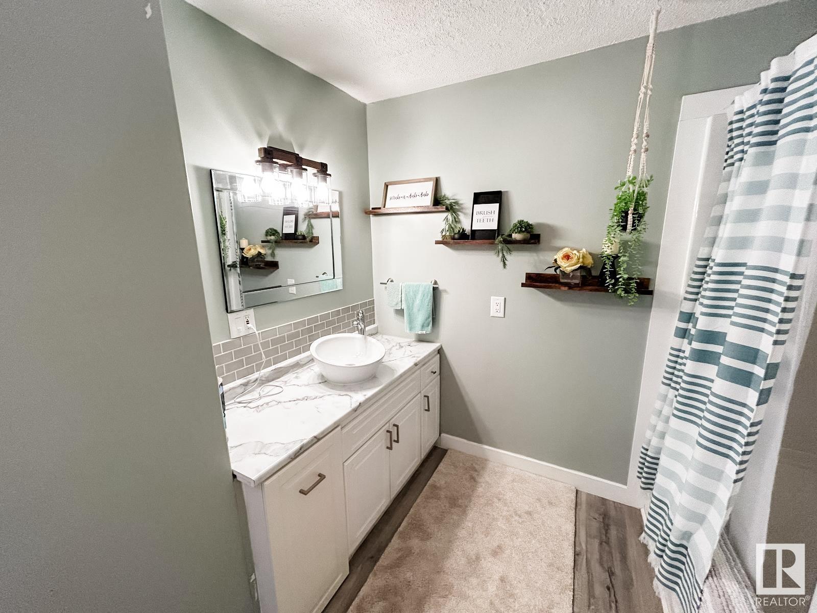 Unknown Address, ,     - Photo 13 - E4426107