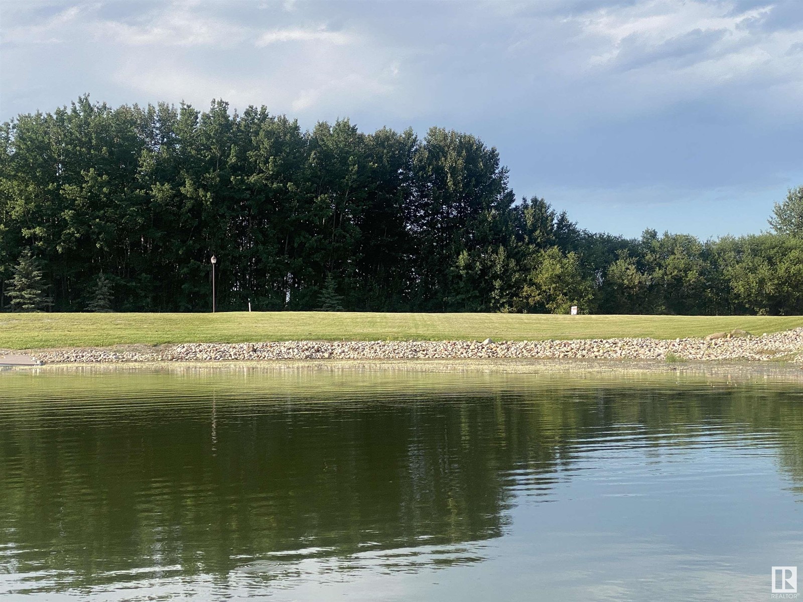 12 Sunset Harbour, Rural Wetaskiwin County, Alberta  T0C 2V0 - Photo 2 - E4427643