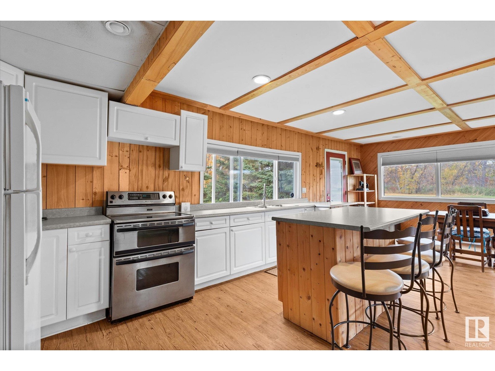 215 2nd Street, Rural Lac Ste. Anne County, Alberta  T0E 1A0 - Photo 11 - E4427751