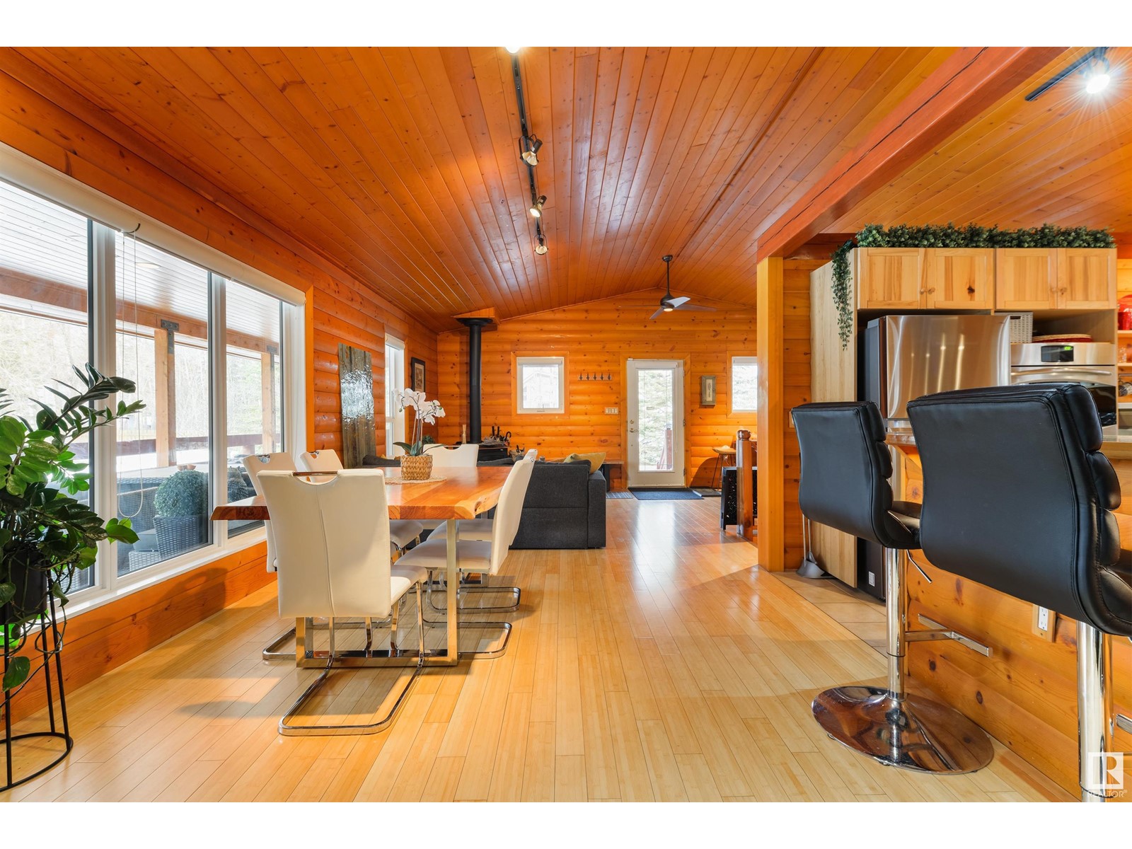 300 Valking Rd, Rural Lac Ste. Anne County, Alberta  T0E 0A2 - Photo 8 - E4427798