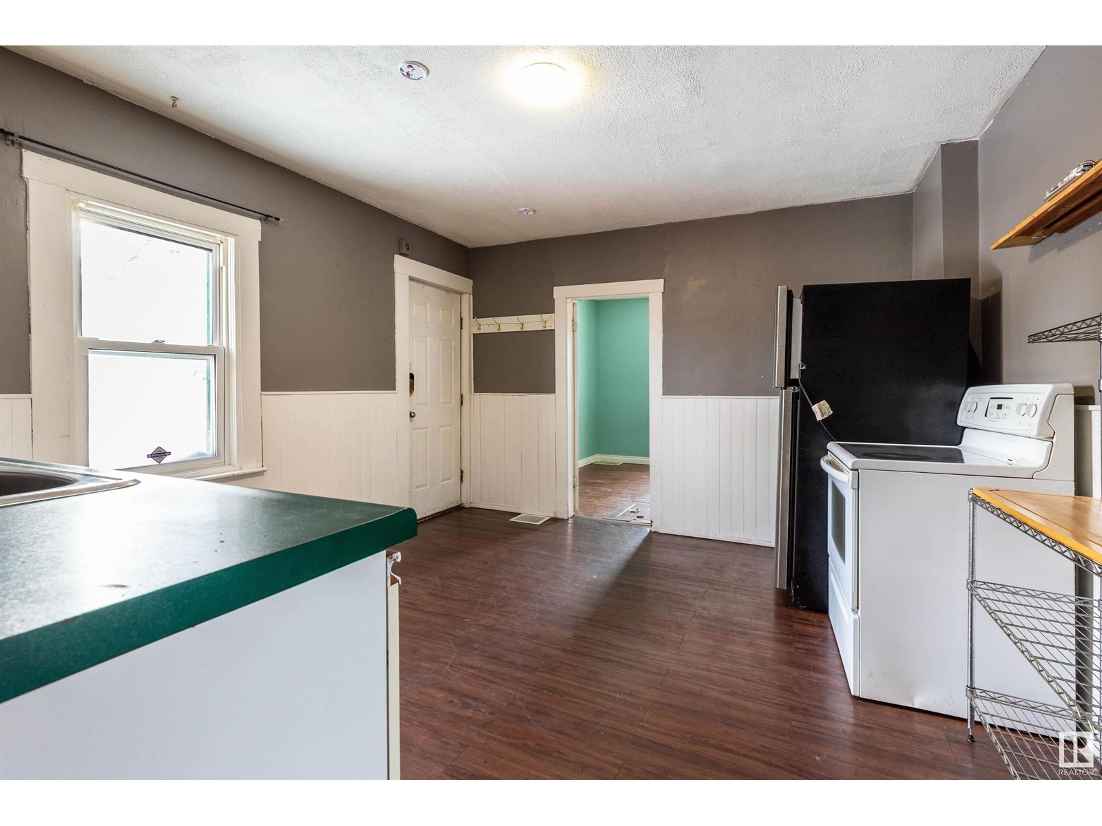 5015 49 Street St, Evansburg, Alberta  T0E 0T0 - Photo 11 - E4428158