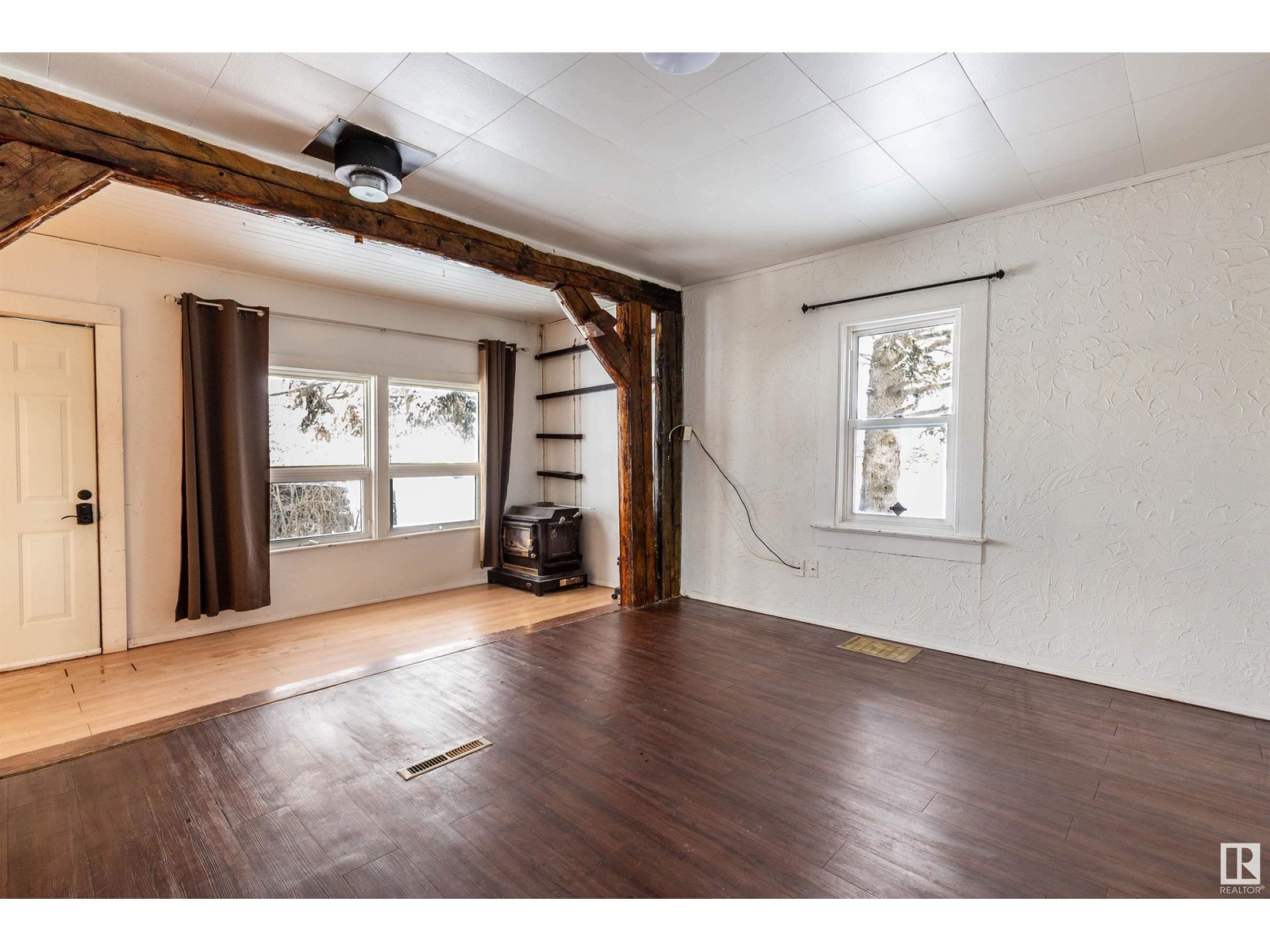 5015 49 Street St, Evansburg, Alberta  T0E 0T0 - Photo 8 - E4428158