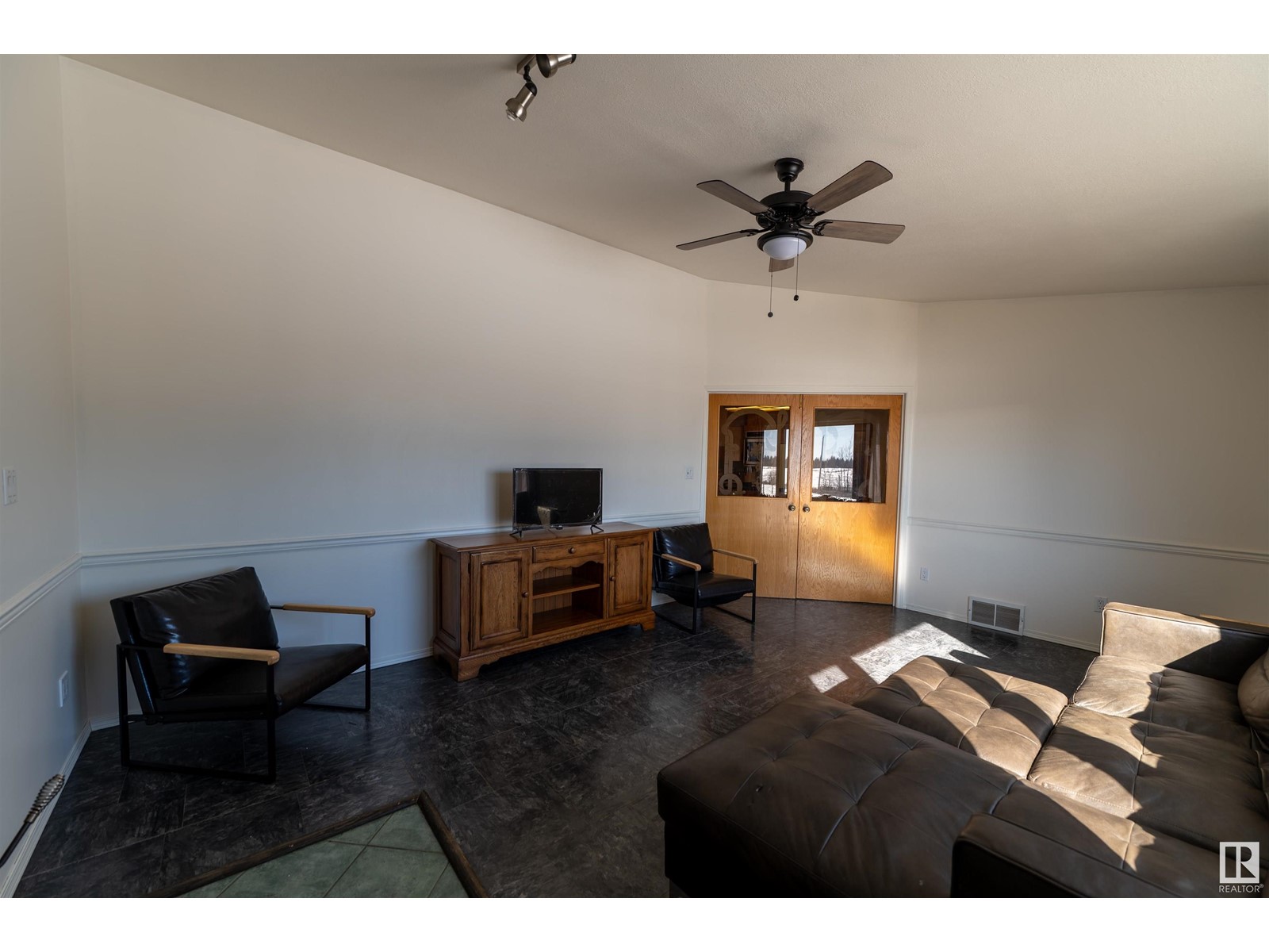 56506 Rge Road 34, Rural Lac Ste. Anne County, Alberta  T0E 1A0 - Photo 8 - E4428936