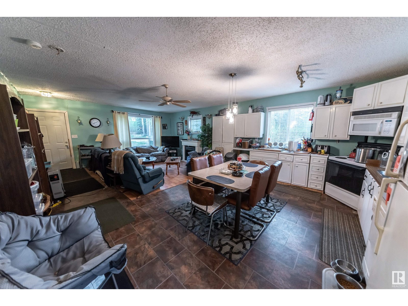 18 Birch Av, Rural Lac Ste. Anne County, Alberta  T0E 0H0 - Photo 10 - E4429161