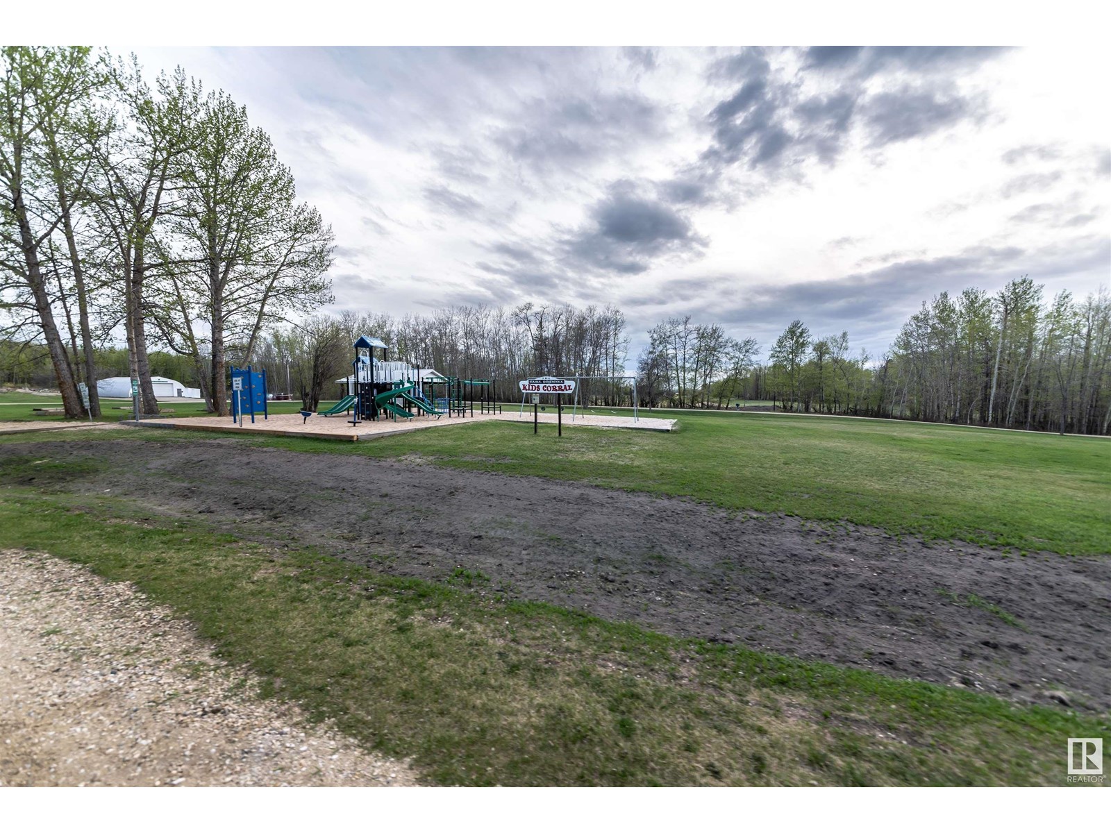 18 Birch Av, Rural Lac Ste. Anne County, Alberta  T0E 0H0 - Photo 27 - E4429161