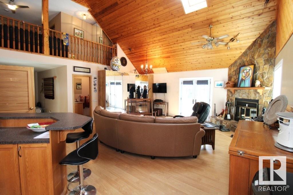 6333 49 St, Rural Wetaskiwin County, Alberta  T0C 2C0 - Photo 11 - E4429515