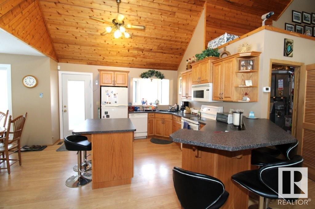 6333 49 St, Rural Wetaskiwin County, Alberta  T0C 2C0 - Photo 8 - E4429515