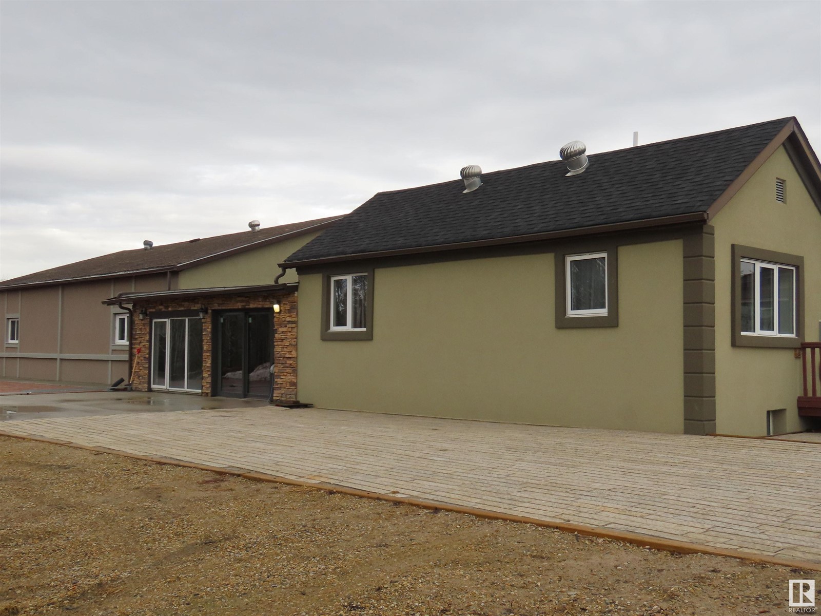 57013 RR 70, rural lac ste. anne county, Alberta