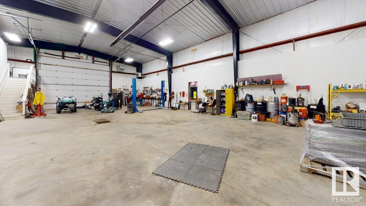 55502 Nikoodi Rd, Rural Lac Ste. Anne County, Alberta  T0E 0X0 - Photo 13 - E4429754