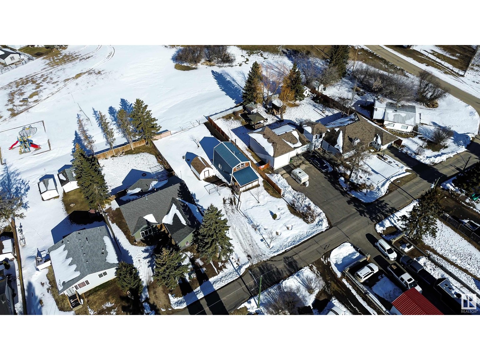 425 4 St, Rural Lac Ste. Anne County, Alberta  T0E 0A0 - Photo 43 - E4429846