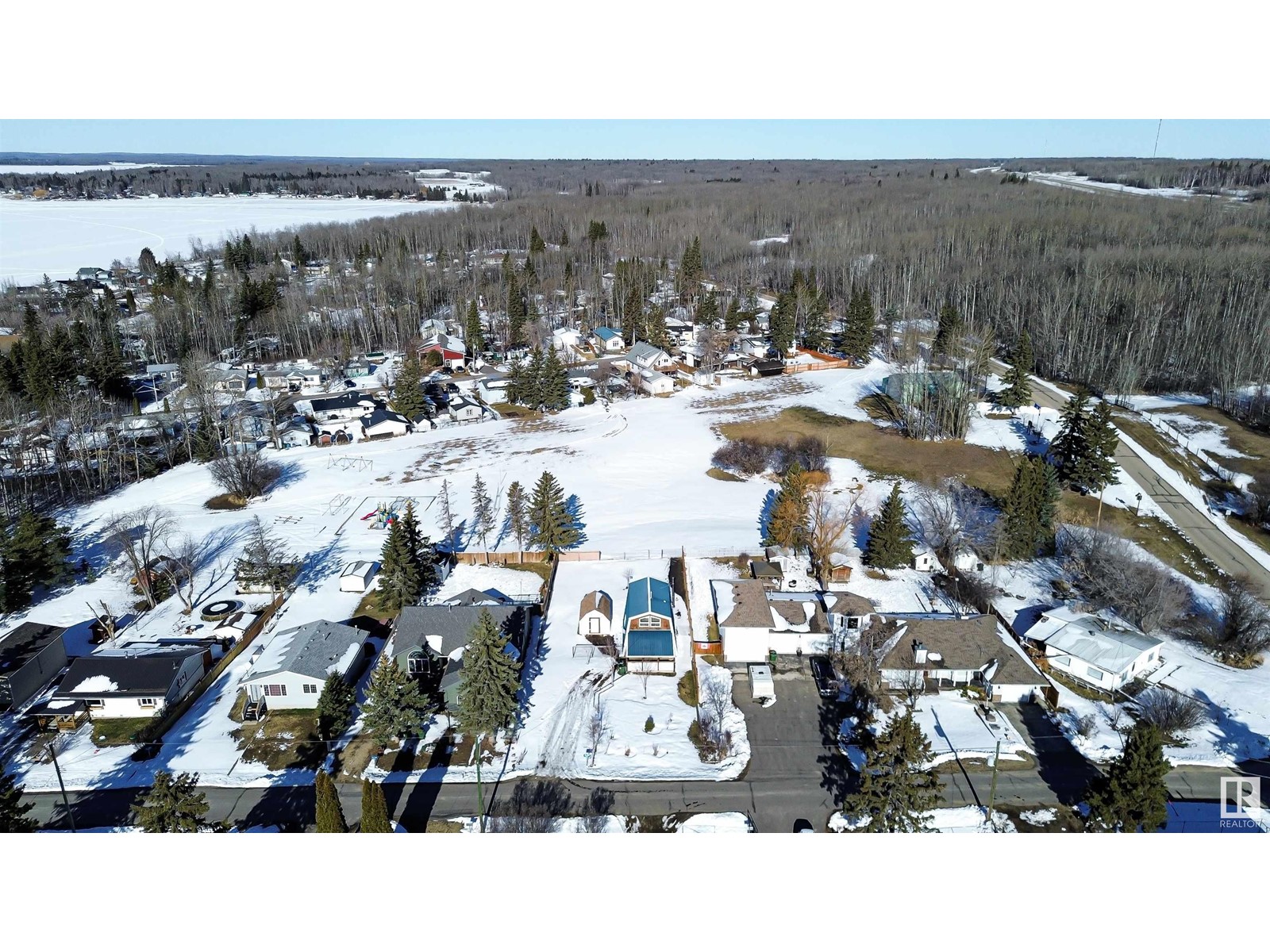 425 4 St, Rural Lac Ste. Anne County, Alberta  T0E 0A0 - Photo 44 - E4429846