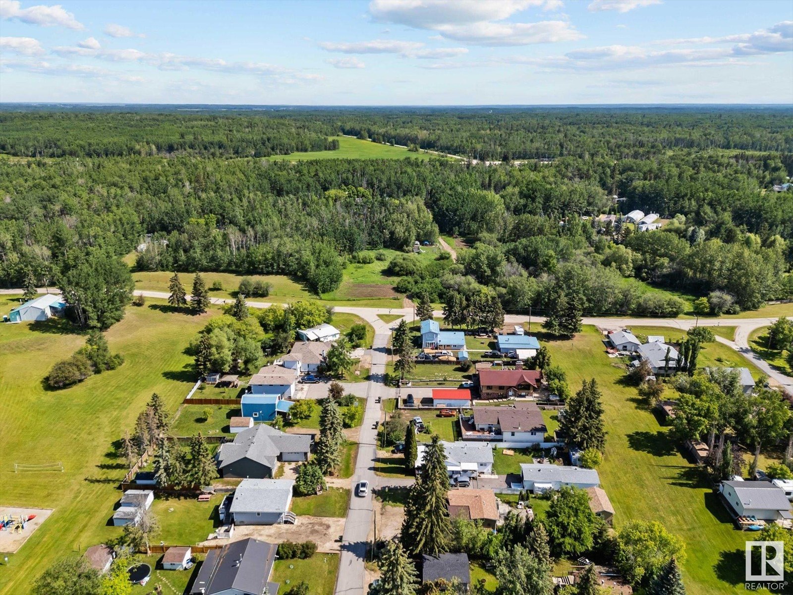 425 4 St, Rural Lac Ste. Anne County, Alberta  T0E 0A0 - Photo 54 - E4429846