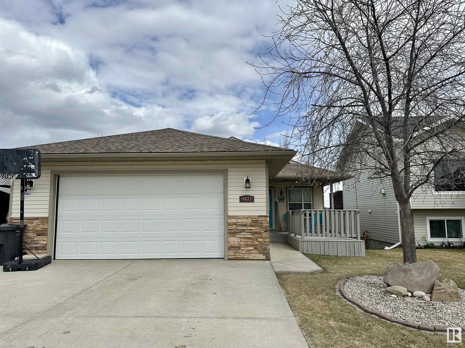 4477 38 St, Drayton Valley, Alberta  T7A 0A8 - Photo 1 - E4430743