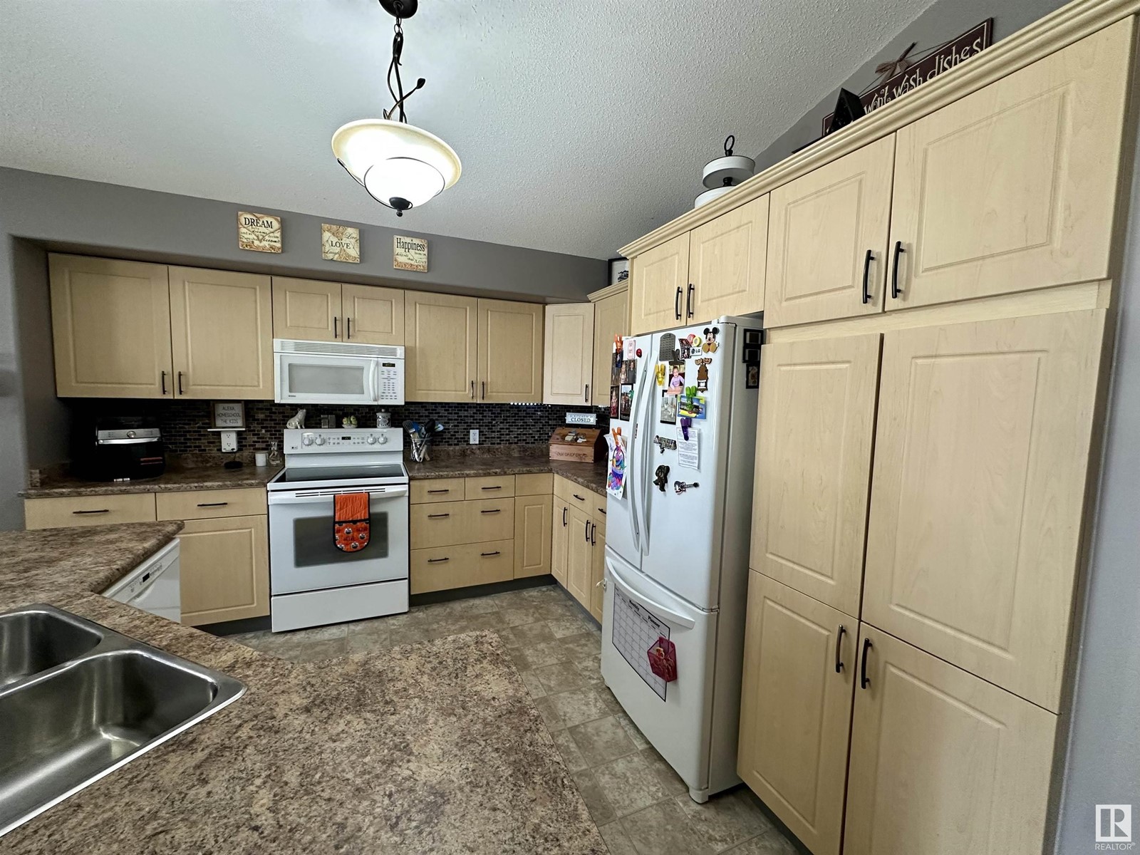 4477 38 St, Drayton Valley, Alberta  T7A 0A8 - Photo 3 - E4430743