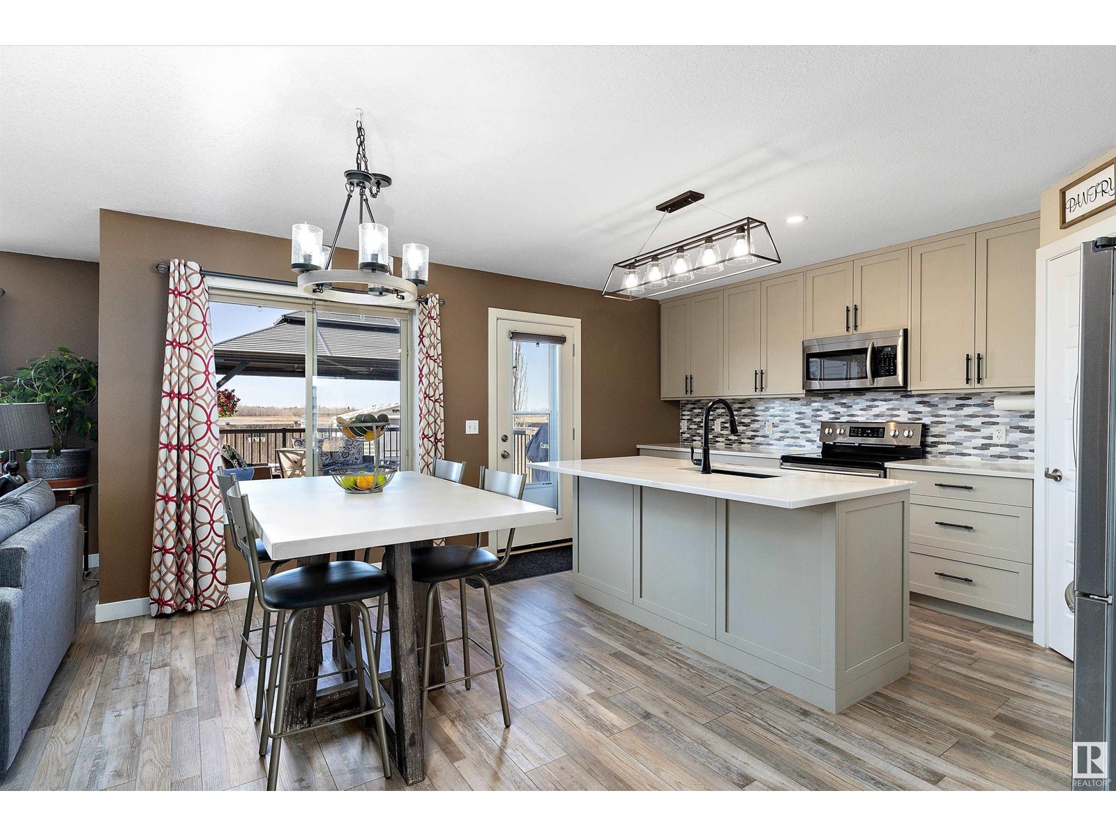 12 Southbridge Dr, Calmar, Alberta  T0C 0V0 - Photo 6 - E4430914