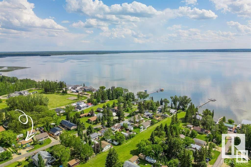 303 3rd Street, rural lac ste. anne county, Alberta
