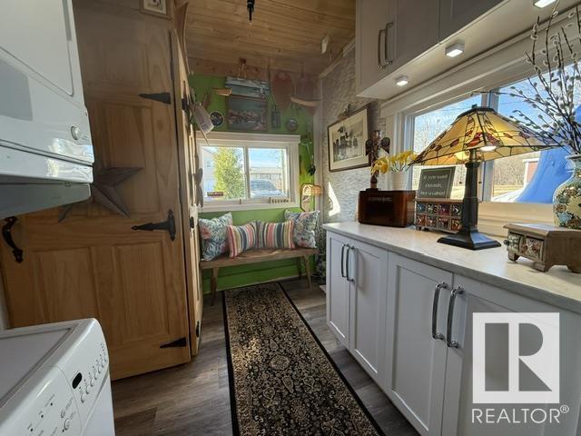303 3rd Street, Rural Lac Ste. Anne County, Alberta  T0E 1A0 - Photo 4 - E4430920