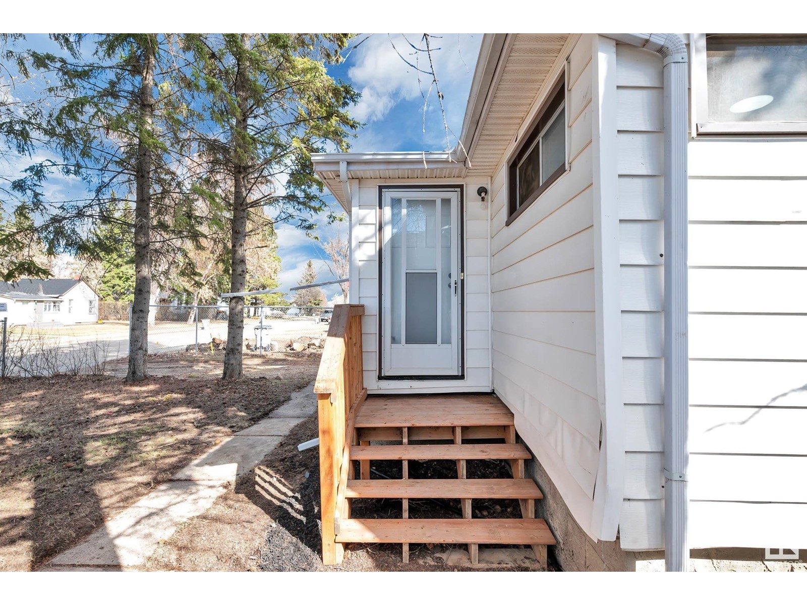 5017 46 Av, Calmar, Alberta  T0C 0V0 - Photo 5 - E4431506