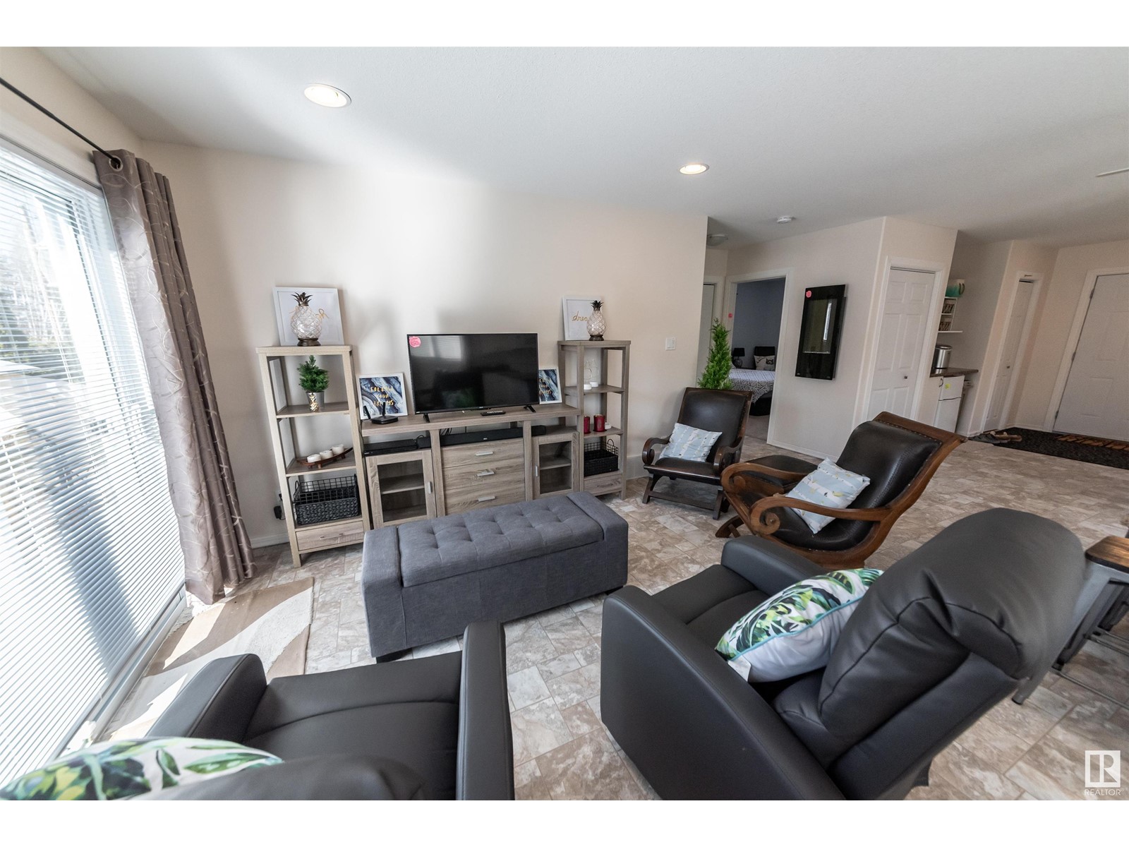 5068 5 St, Rural Lac Ste. Anne County, Alberta  T0E 1V0 - Photo 17 - E4431684