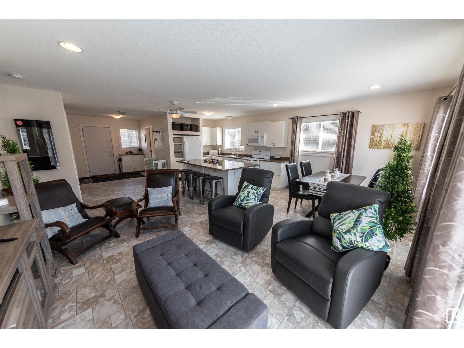 5068 5 St, Rural Lac Ste. Anne County, Alberta  T0E 1V0 - Photo 18 - E4431684