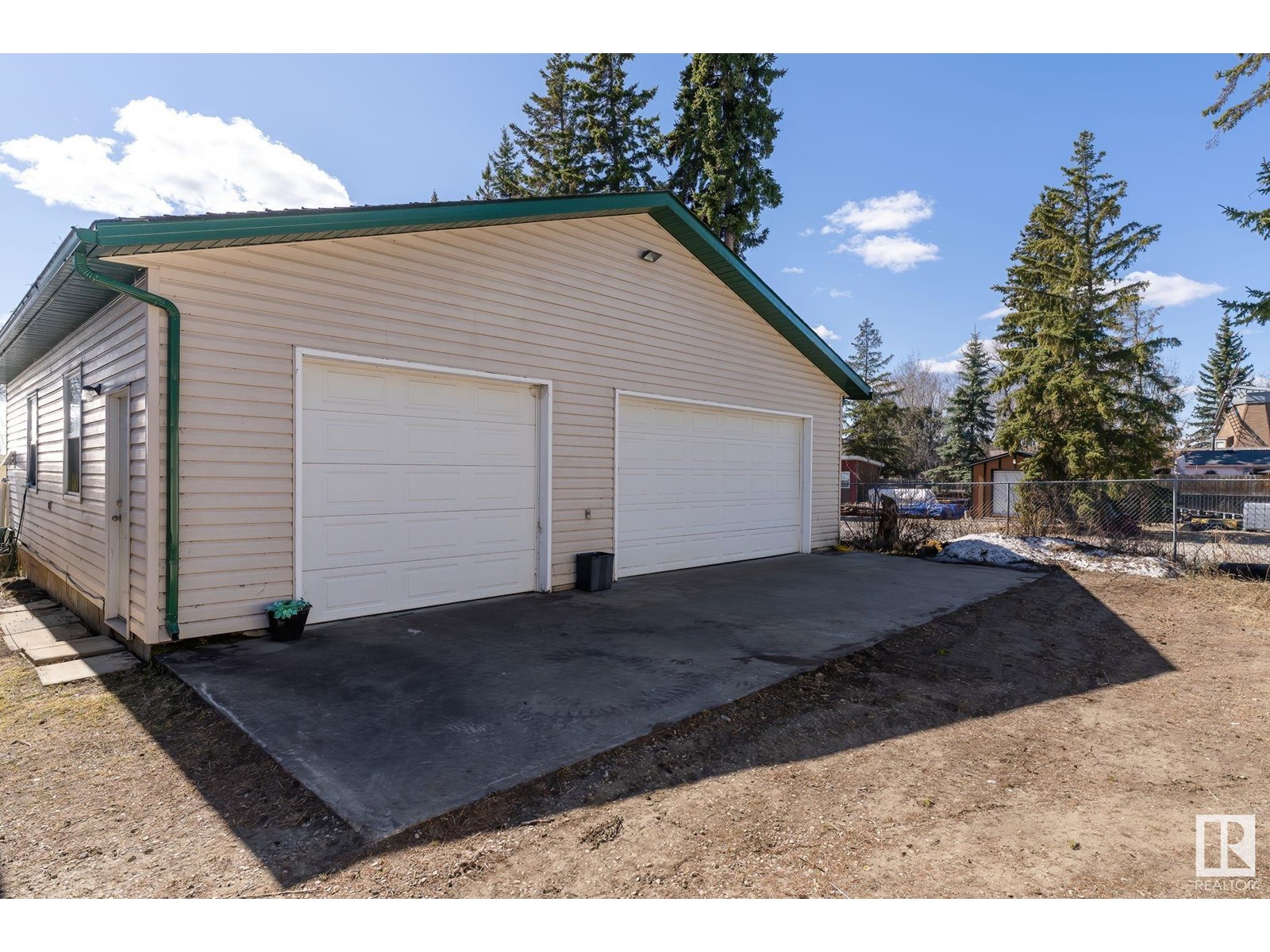 77 Lakeshore Dr, Rural Lac Ste. Anne County, Alberta  T0E 1V0 - Photo 17 - E4431710