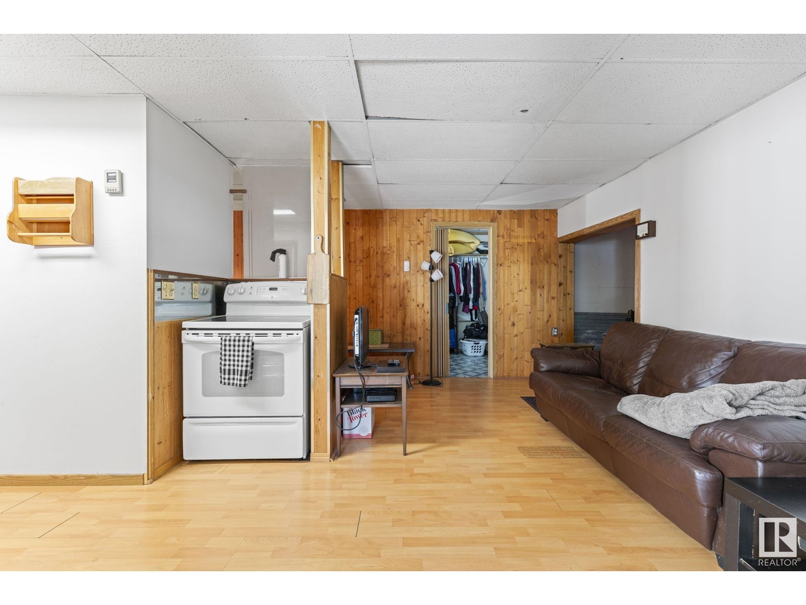 77 Lakeshore Dr, Rural Lac Ste. Anne County, Alberta  T0E 1V0 - Photo 31 - E4431710