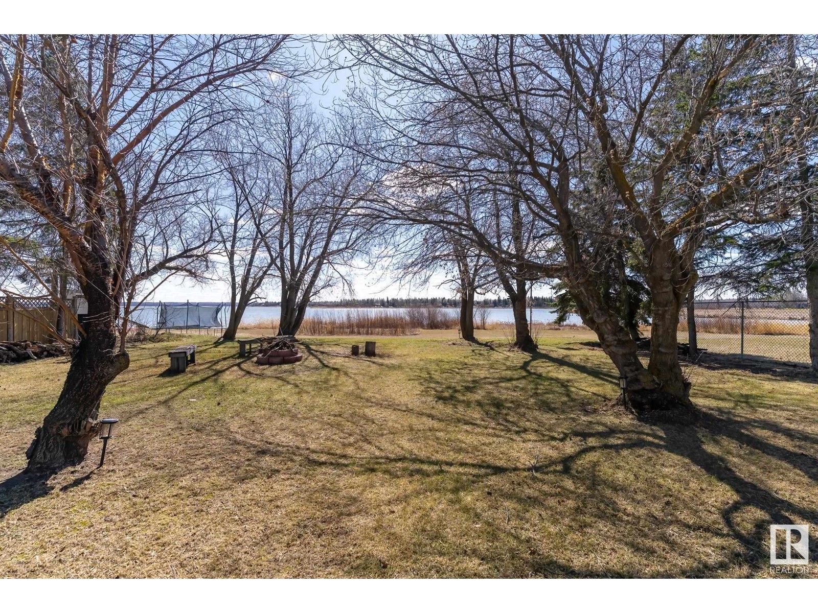77 Lakeshore Dr, Rural Lac Ste. Anne County, Alberta  T0E 1V0 - Photo 48 - E4431710