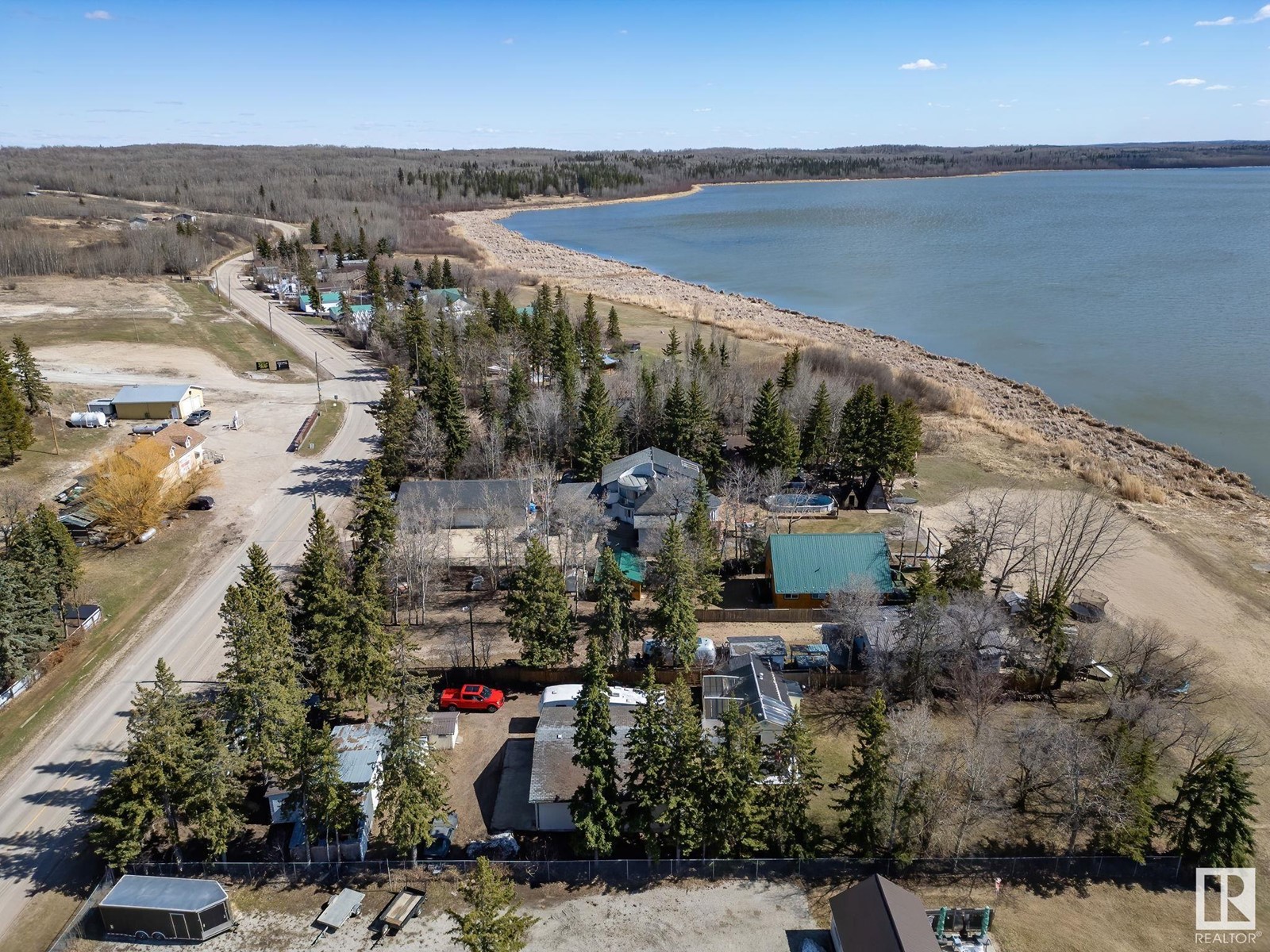 77 Lakeshore Dr, Rural Lac Ste. Anne County, Alberta  T0E 1V0 - Photo 5 - E4431710