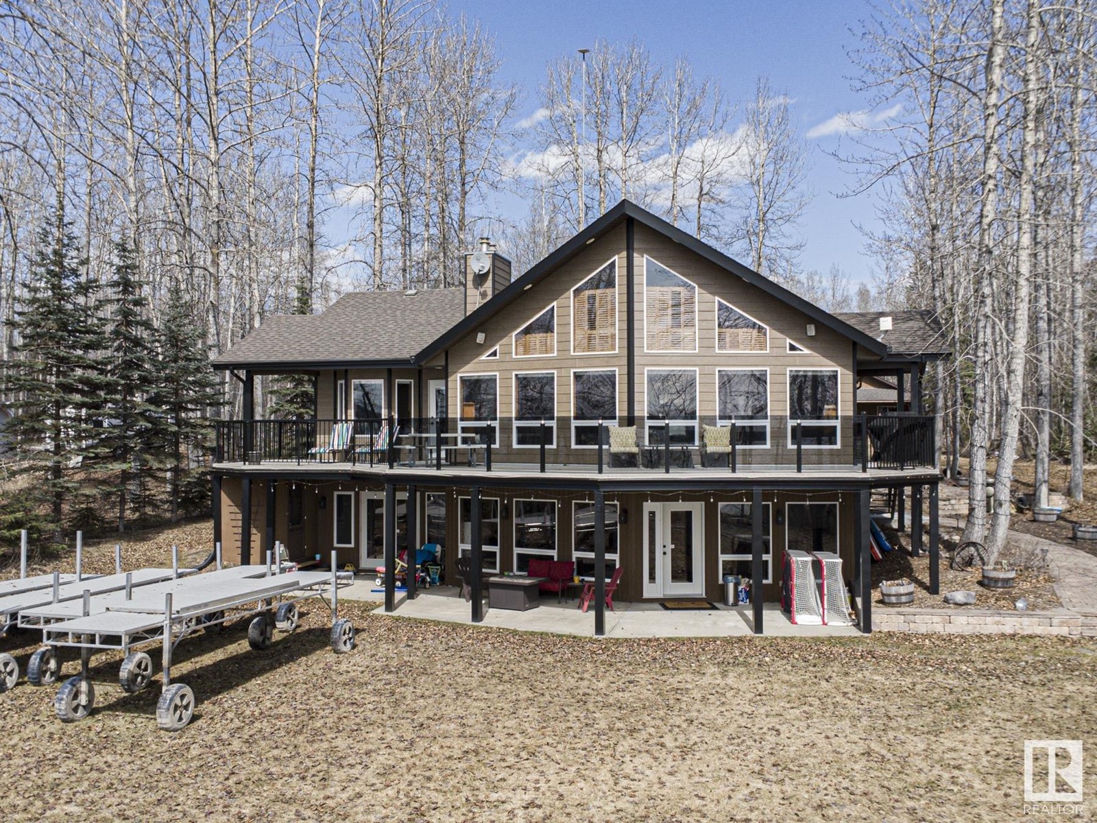 36 Greystones on the Lake, rural wetaskiwin county, Alberta