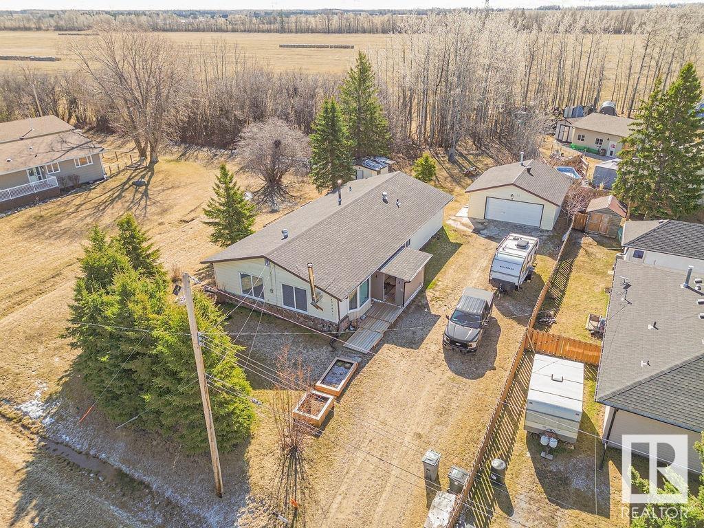 5803 49 Av, Rural Lac Ste. Anne County, Alberta  T0E 0A0 - Photo 32 - E4432016