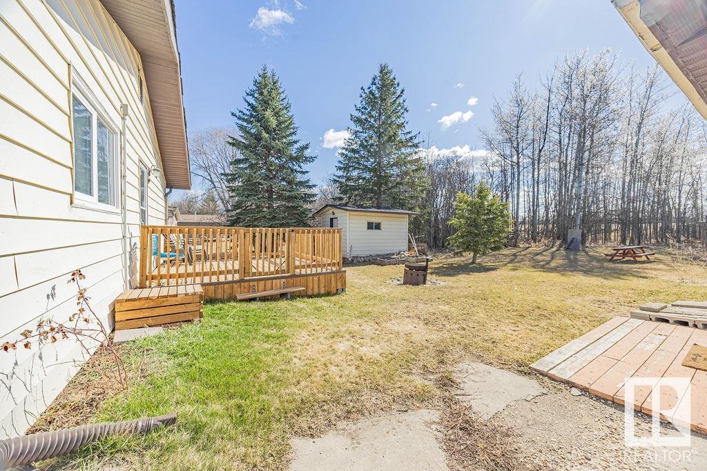 5803 49 Av, Rural Lac Ste. Anne County, Alberta  T0E 0A0 - Photo 36 - E4432016