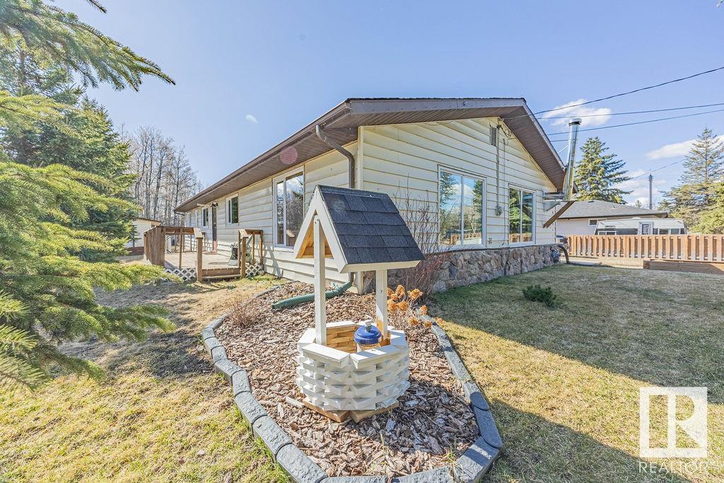 5803 49 Av, Rural Lac Ste. Anne County, Alberta  T0E 0A0 - Photo 40 - E4432016
