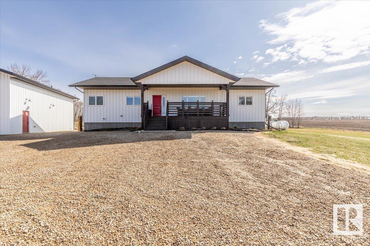 455049 Rge Road 274, Rural Wetaskiwin County, Alberta  T0C 1H0 - Photo 2 - E4432397