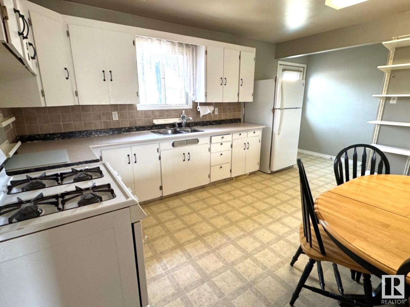 4724 52 Av, Evansburg, Alberta  T0E 0T0 - Photo 2 - E4432664