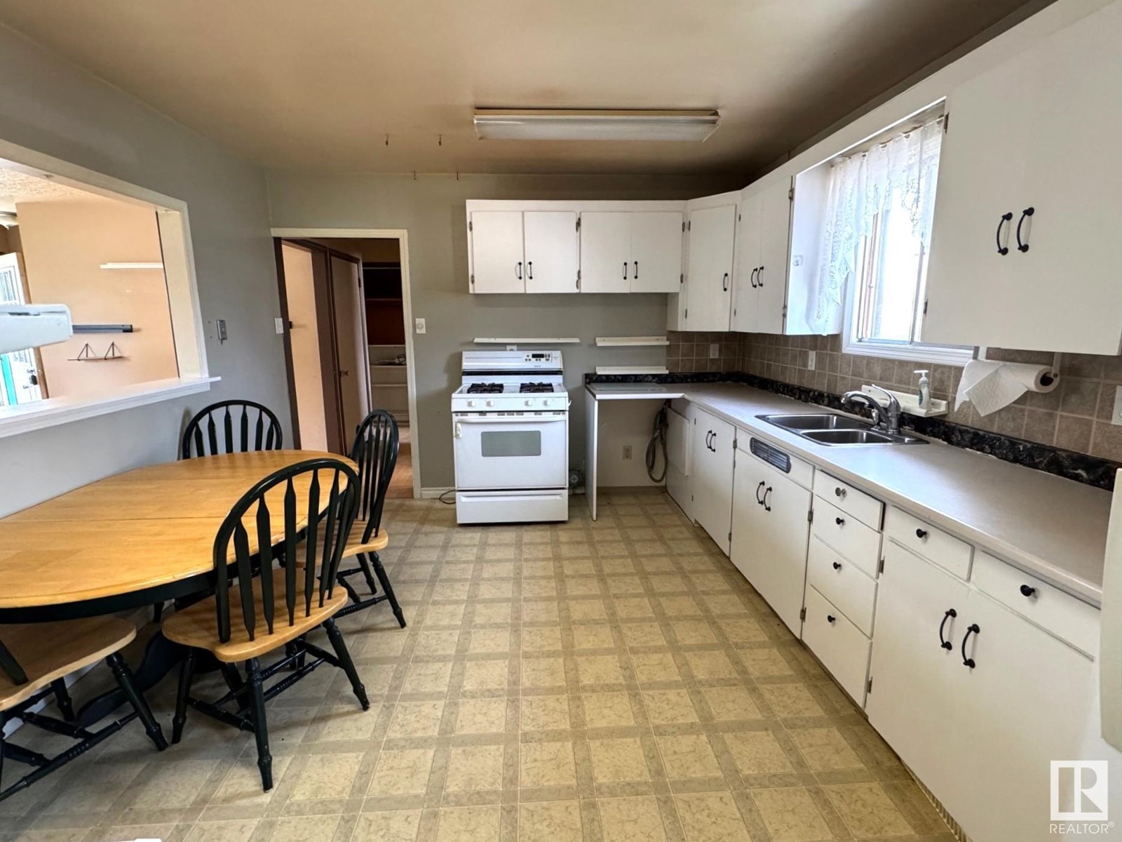 4724 52 Av, Evansburg, Alberta  T0E 0T0 - Photo 3 - E4432664
