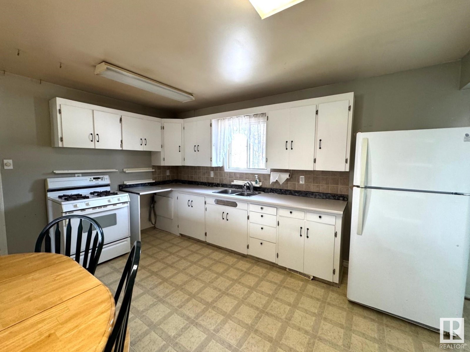 4724 52 Av, Evansburg, Alberta  T0E 0T0 - Photo 4 - E4432664