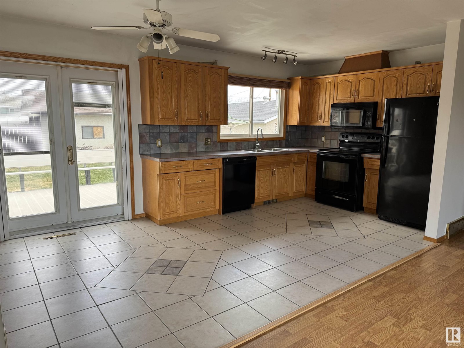 5420 49a St, Drayton Valley, Alberta  T7A 1C3 - Photo 3 - E4432666