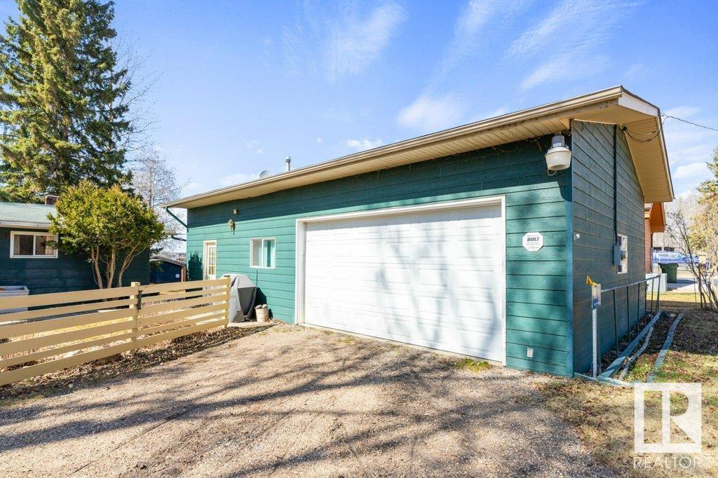 10 Alder Av, Rural Lac Ste. Anne County, Alberta  T0E 1V0 - Photo 26 - E4432913